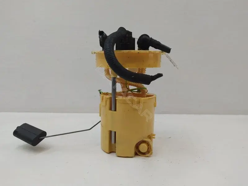 Датчик уровня топлива 8V519275