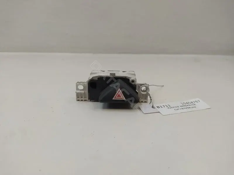 Кнопка аварийки 2M5T13A350AA