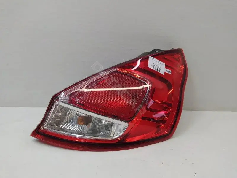 Задние фонари C1BB13404AA