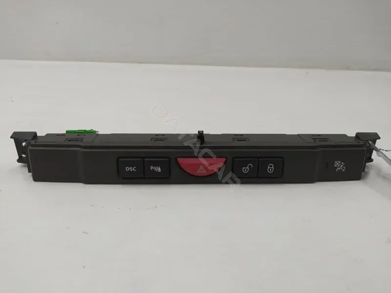 Кнопка аварийки YUL500570