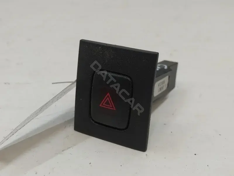 Кнопка аварийки 9123685
