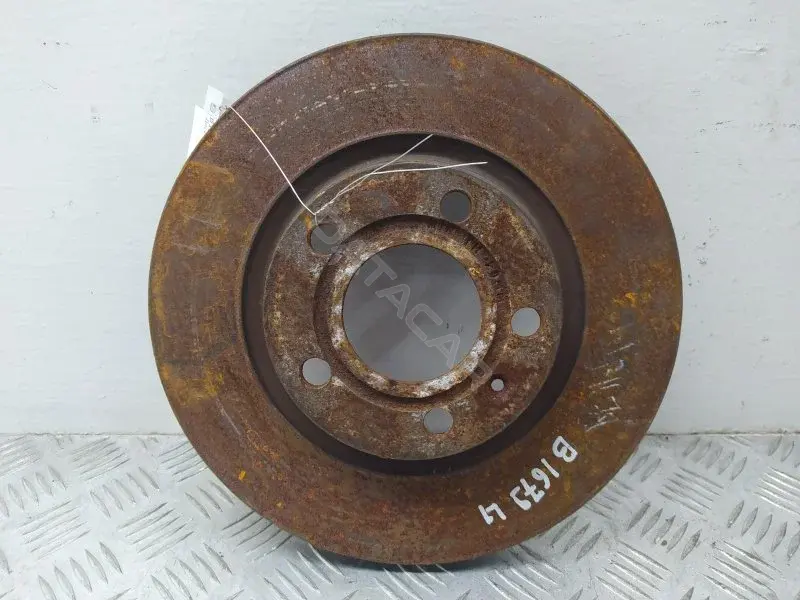 Тормозные диски 10400135