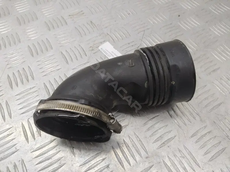 Патрубок воздушный V756381280