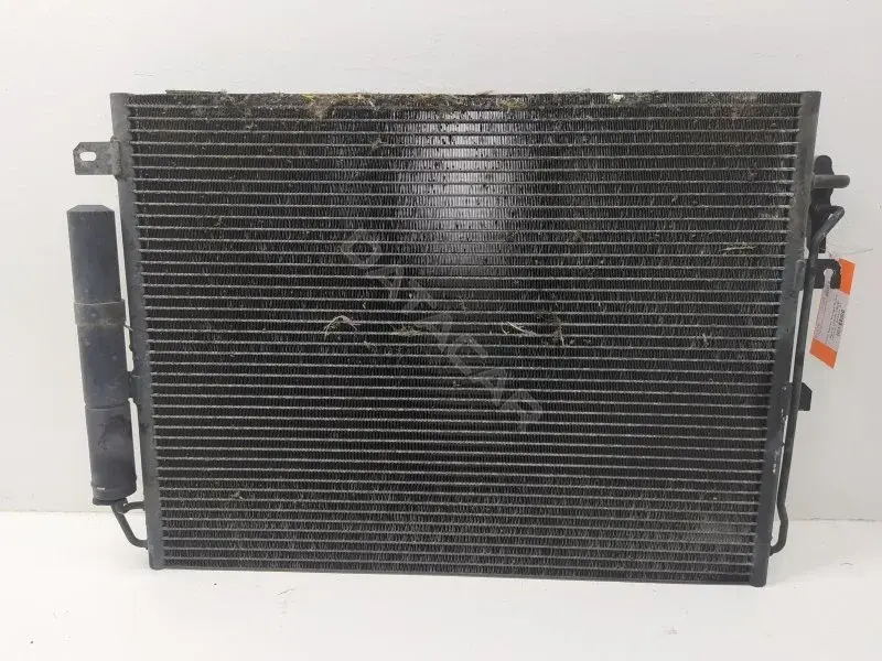 Радиатор кондиционера JRB500130