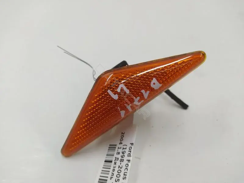 Повторитель передний XS4H3K354A