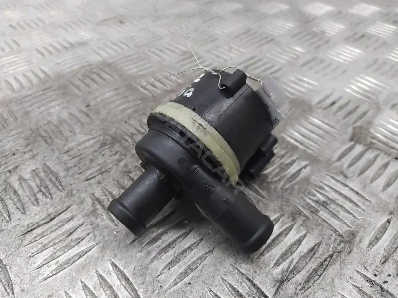Помпа электрическая 6R0965561A