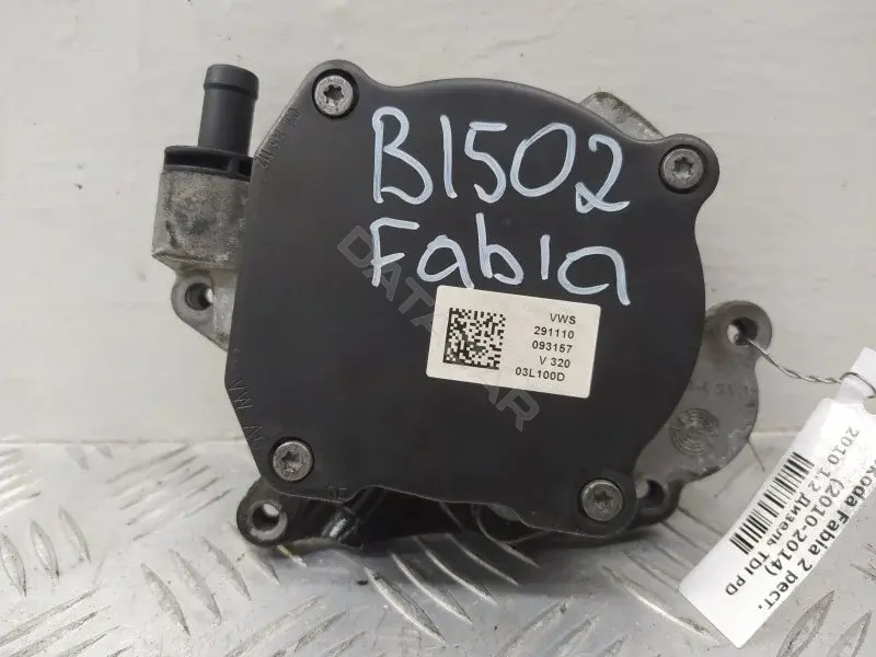 Вакуумный насос 03L145207
