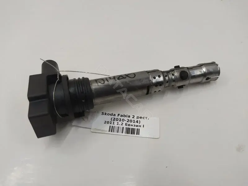 Катушка зажигания 03D905715A