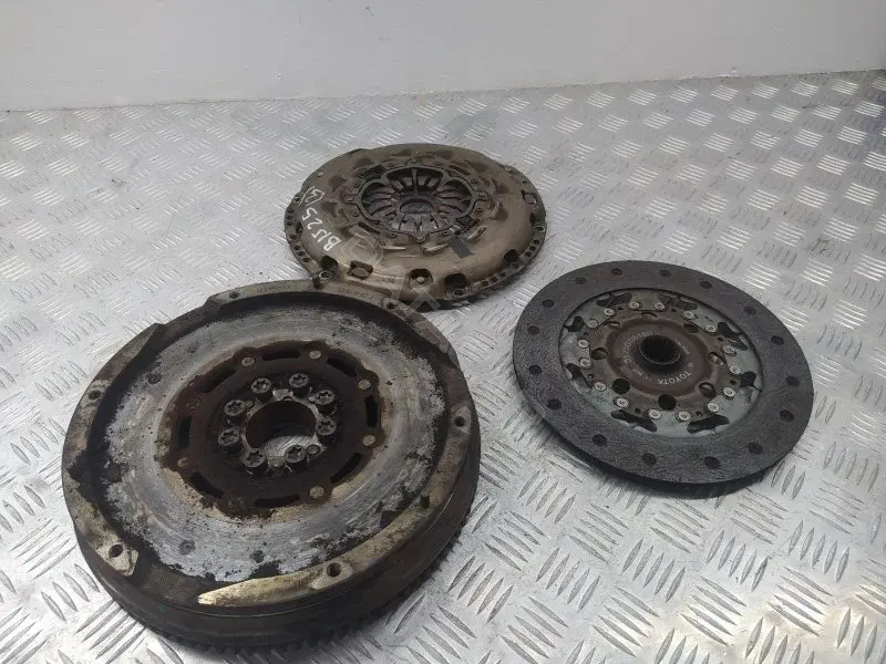 Комплект сцепления 134500R010