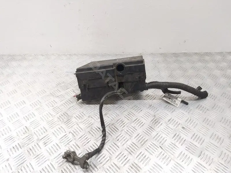 Блок предохранителей 3M5T14A076AE