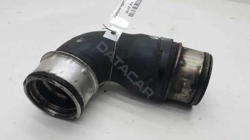 Патрубок интеркулера 1T0145790B