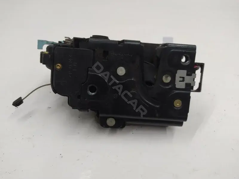 Замок двери 7L0839015