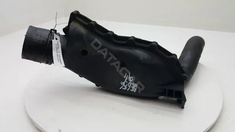 Патрубок интеркулера 1J0145762L