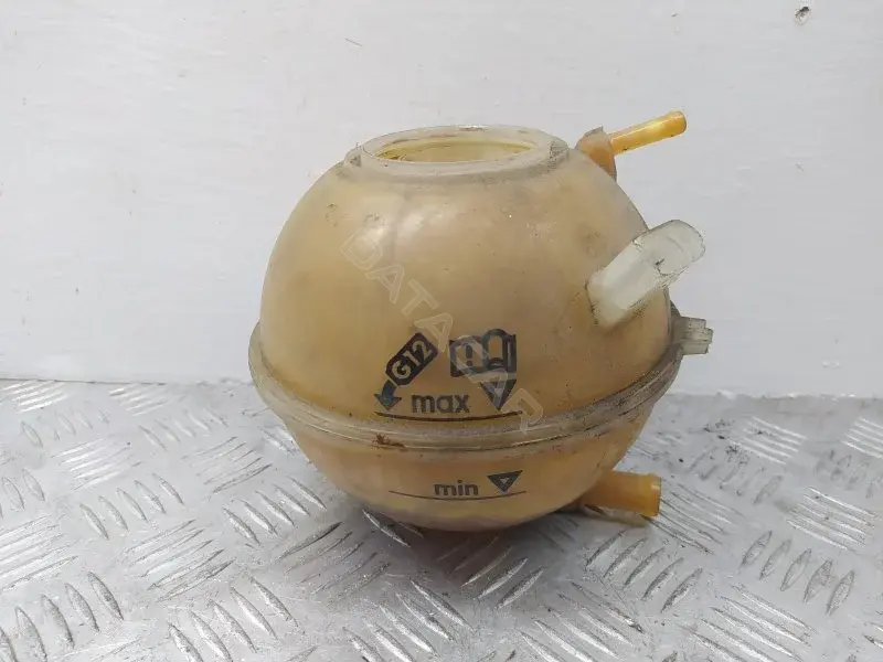 Расширительный бачок 1J0121403A
