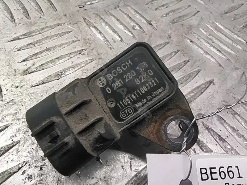 Датчик давления и температуры во впускном коллекторе (MAP) 82K0