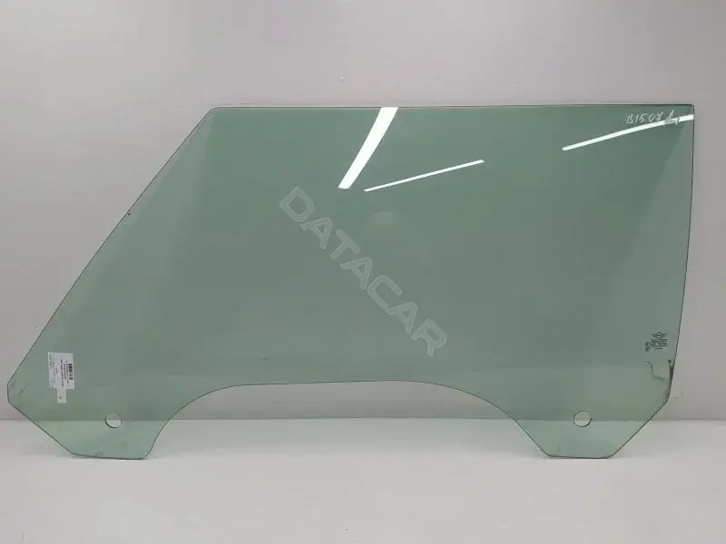 Стекло двери 10393400