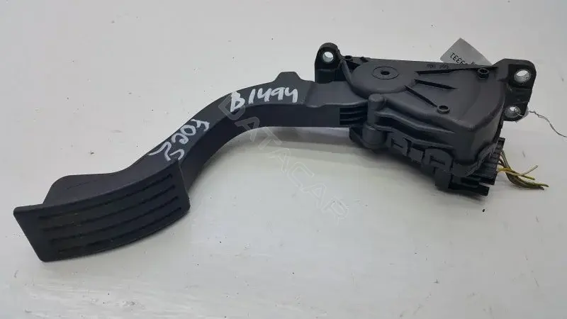 Педаль газа 4M519F836AH