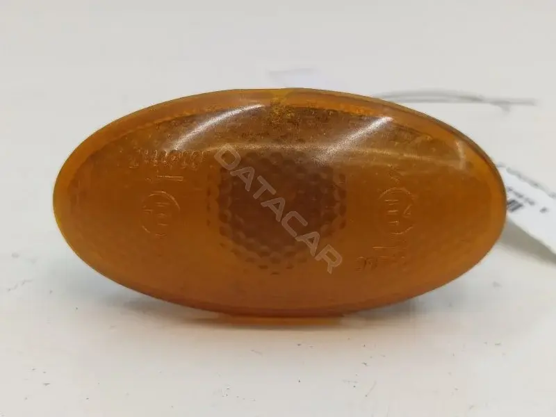 Повторитель передний 10393169