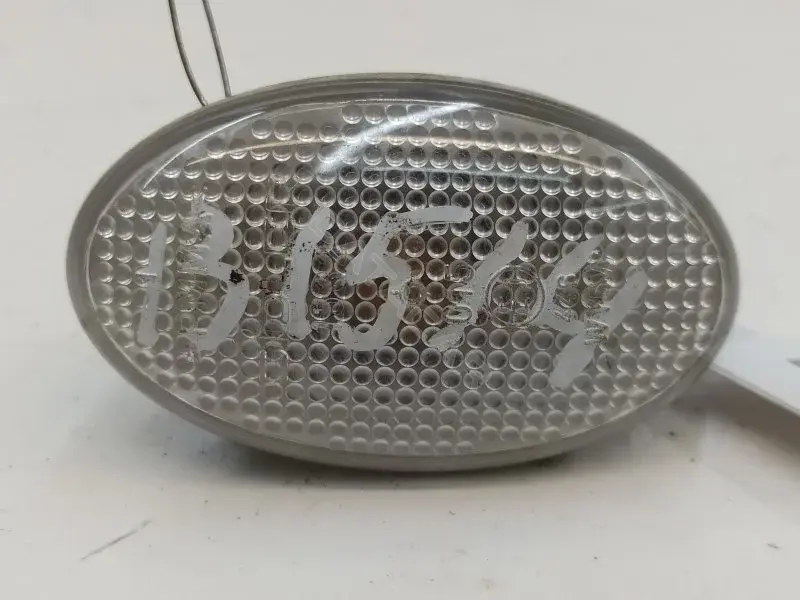 Повторитель передний 10392790