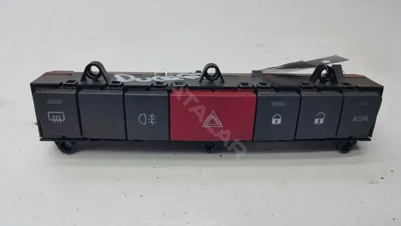 Кнопка аварийки 7354213630