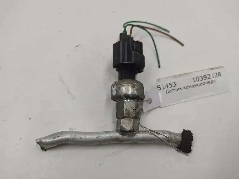 Датчик давления кондиционера T142CP151