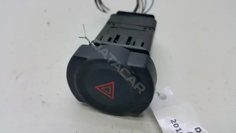 Кнопка аварийки 10391572