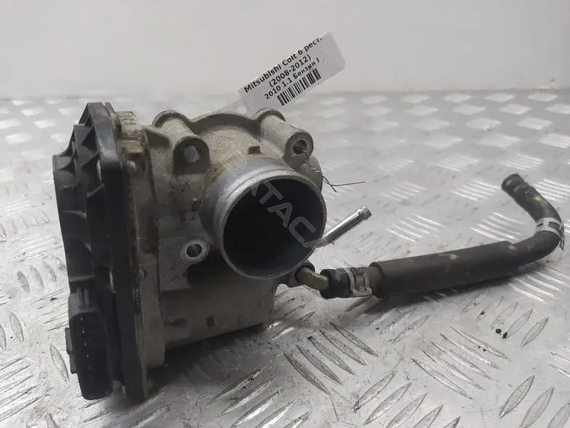 Дроссельная заслонка MN149258