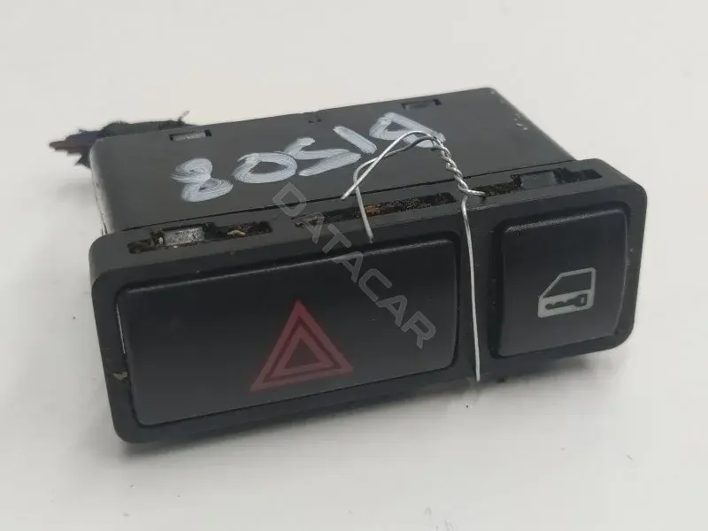 Кнопка аварийки 61318368920