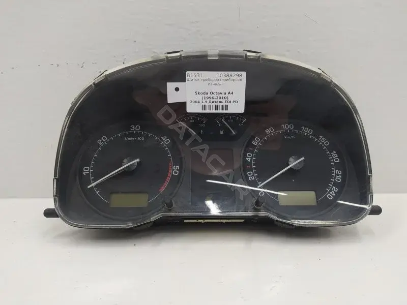 Панель приборов 1U0920811J