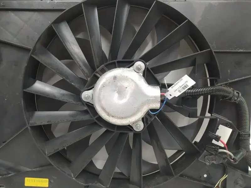 Вентилятор радиатора VP4FLH8600AC