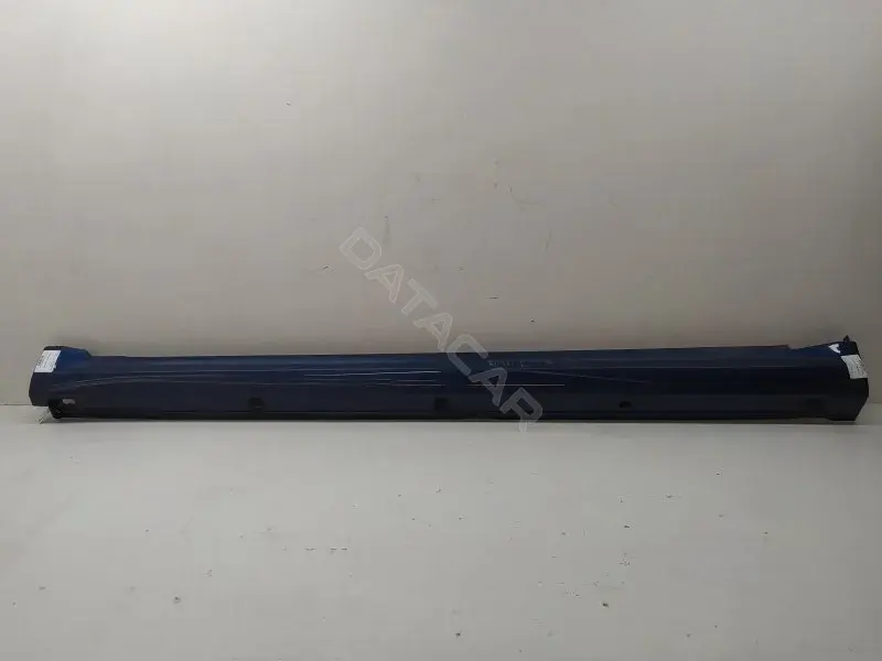 Накладка на порог A1696101908
