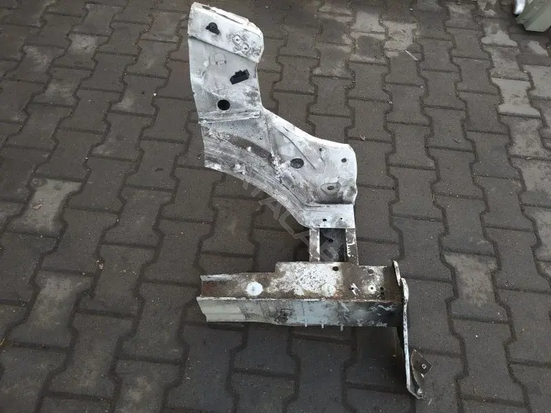 Лонжерон 10387105