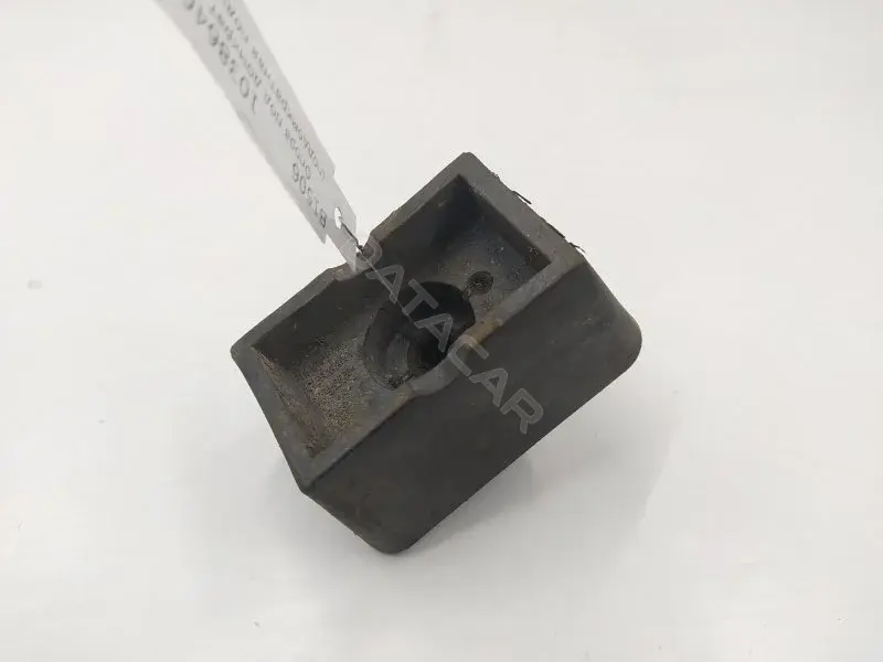 Заглушка домкрата 51717039760