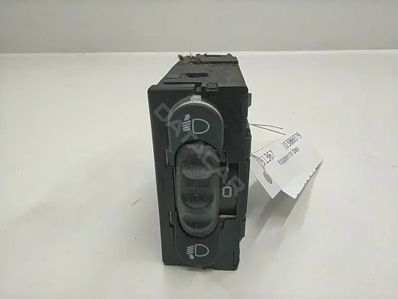 Корректор фар 8200379685