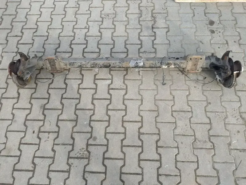Балка подвески 1350021080