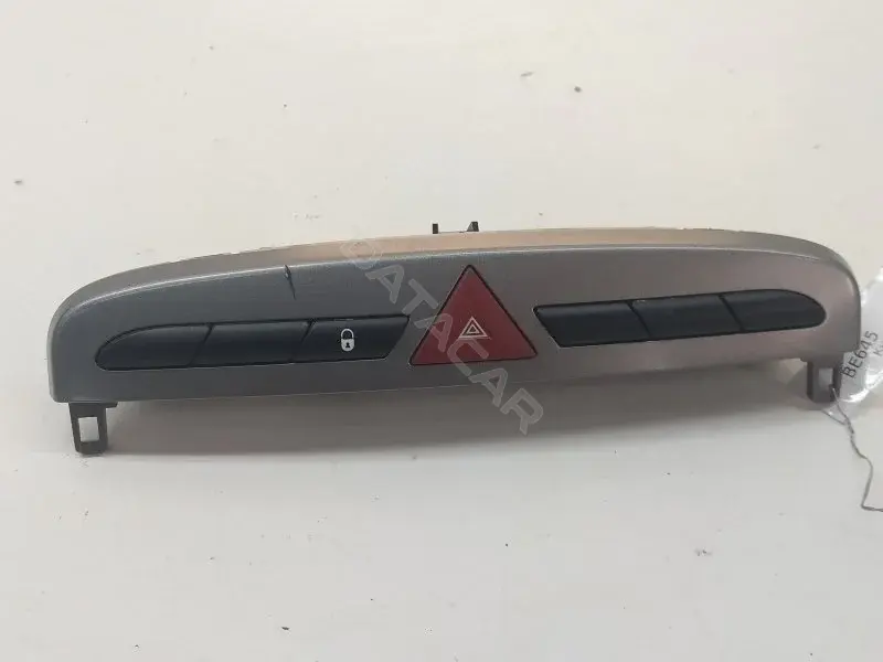 Кнопка аварийки 9659417177