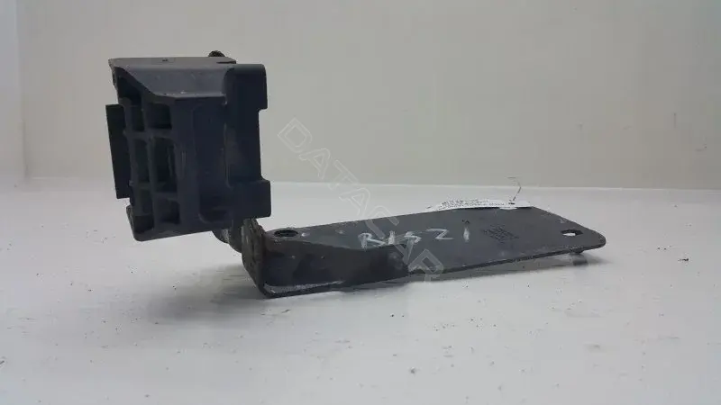Крепление кассеты радиаторов 51647117