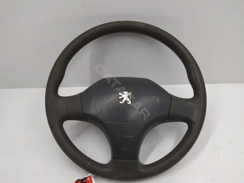 Руль 10385135