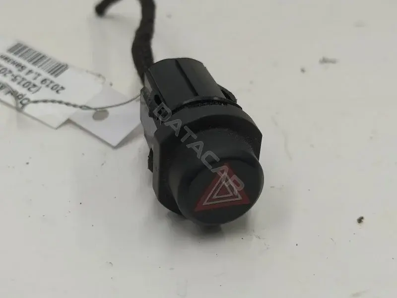 Кнопка аварийки 10384308
