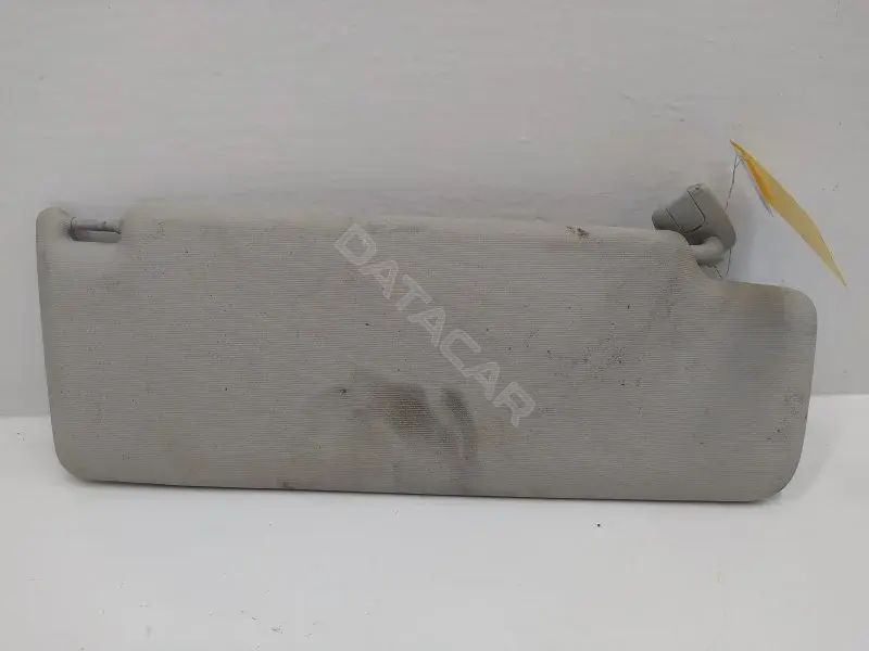 Козырек солнцезащитный 10384247