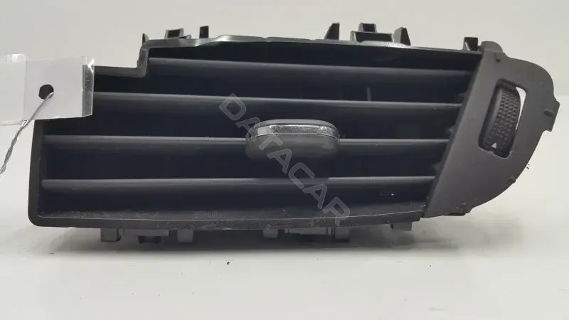 Дефлектор обдува салона 39079604
