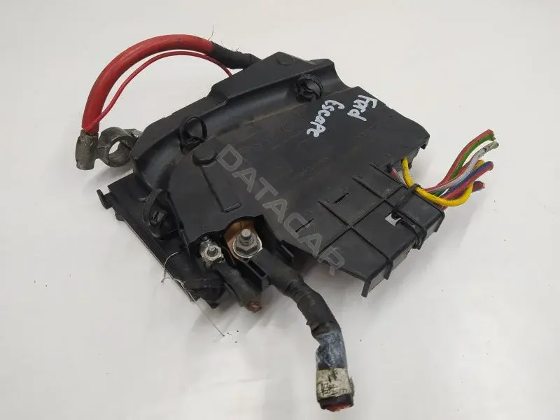Блок предохранителей EV4T14K733P2