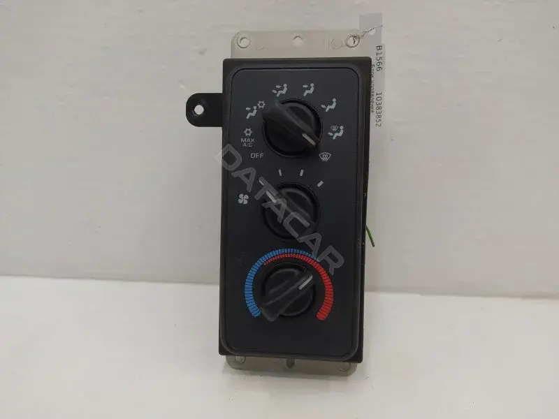 Блок управления климат-контролем 55056700AD