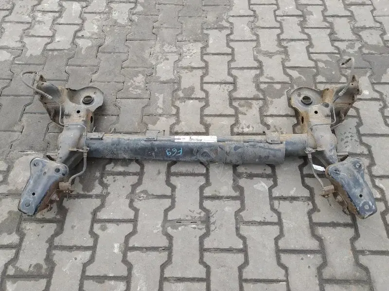 Балка подвески 10382852