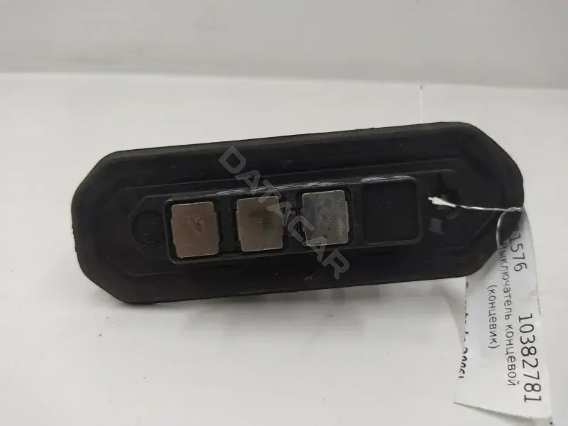 Концевик двери 1348483080