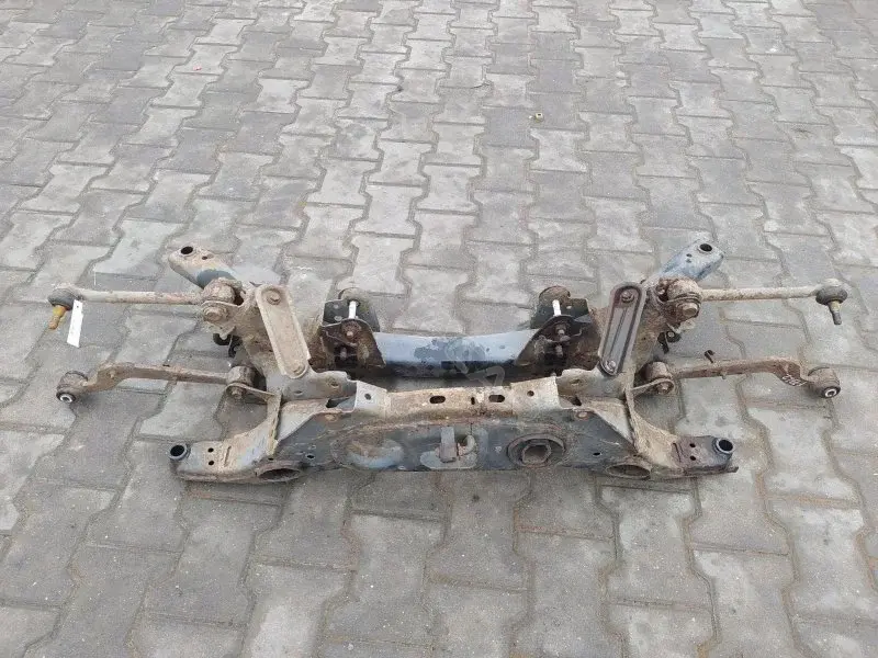 Балка подвески 10382680