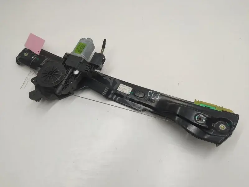 Стеклоподъемник CN15A27001CD