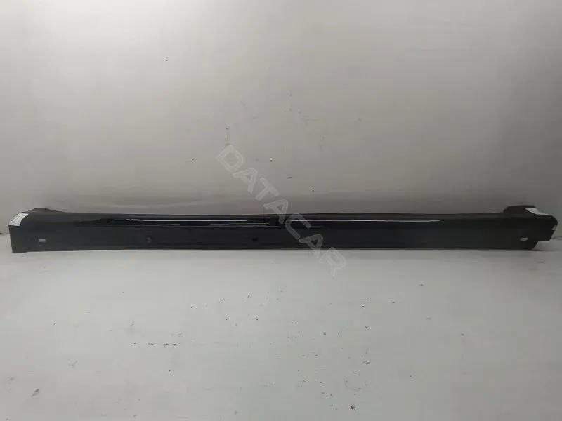 Накладка на порог A1696102208