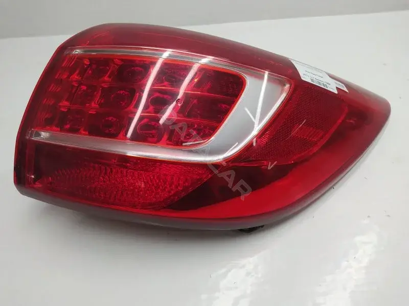 Задние фонари 924023W0