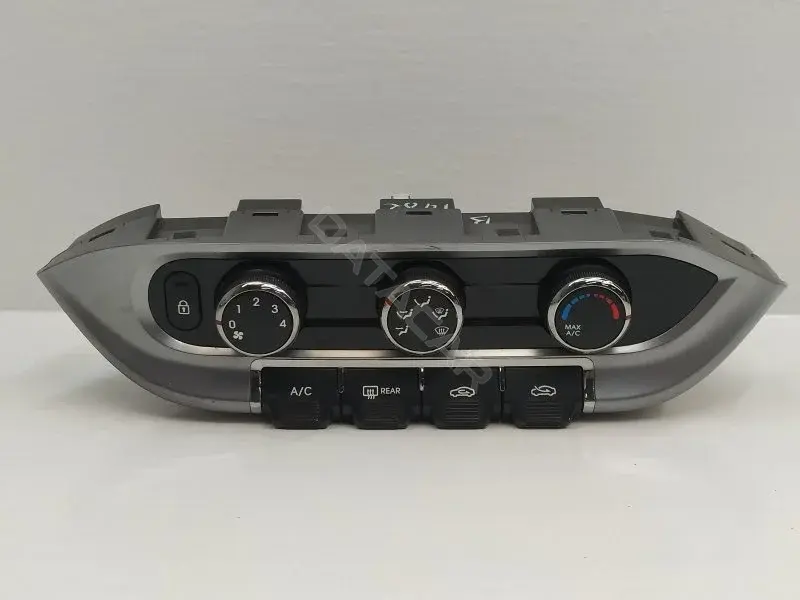 Блок управления климат-контролем 972501W090